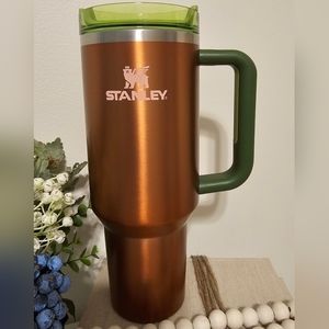 Stanley x Lainey Wilson Watermelon Moonshine Tumbler Bell Bottom Country